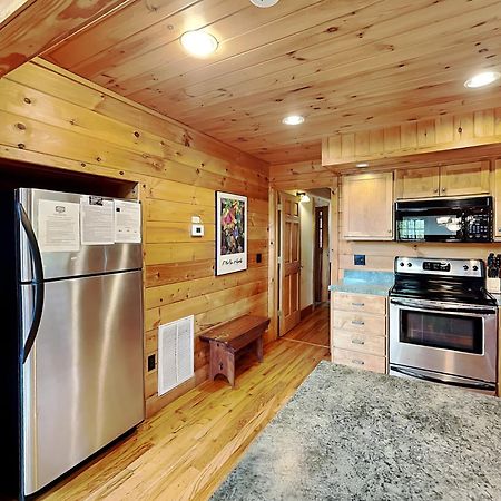 Mountain Treasure Villa Gatlinburg Exterior photo