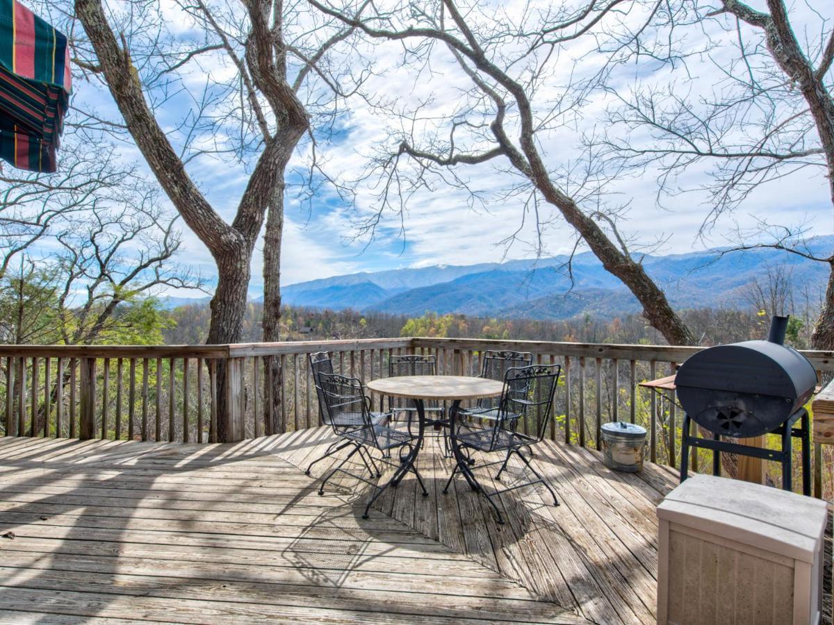 Mountain Treasure Villa Gatlinburg Exterior photo