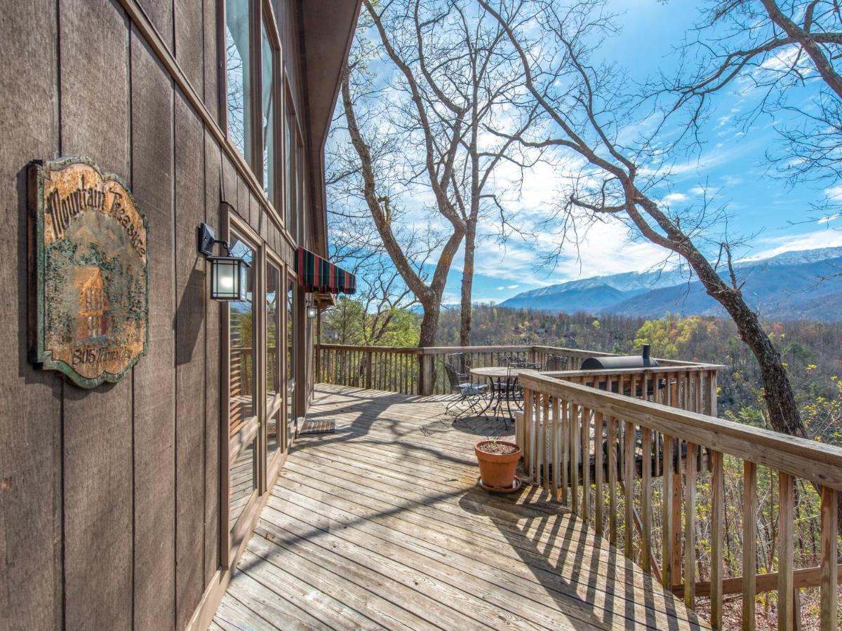 Mountain Treasure Villa Gatlinburg Exterior photo